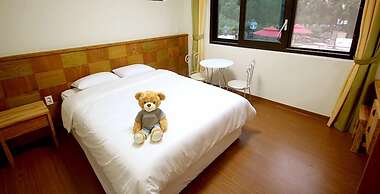 Nomad Pension in Jeju