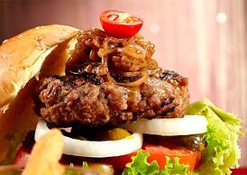 Grand Artos Hotel & Convention