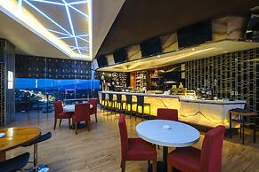 Grand Artos Hotel & Convention