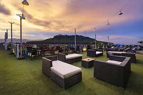 Grand Artos Hotel & Convention