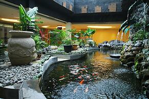 Grand Artos Hotel & Convention