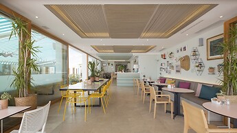 La Goleta Hotel de Mar - Adults Only