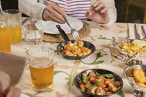 La Goleta Hotel de Mar - Adults Only