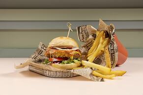 La Goleta Hotel de Mar - Adults Only