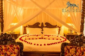 Elandela Private Game Reserve & Luxury Lodge