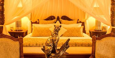 Elandela Private Game Reserve & Luxury Lodge