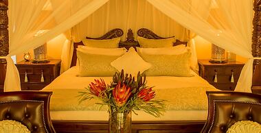 Elandela Private Game Reserve & Luxury Lodge