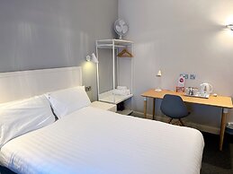 Legends Hotel Brighton