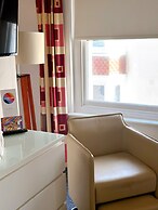 Legends Hotel Brighton