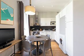 Aspasios Urquinaona Apartments