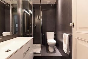 Aspasios Urquinaona Apartments