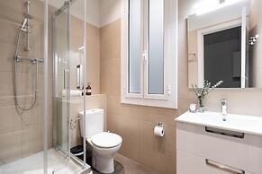 Aspasios Urquinaona Apartments