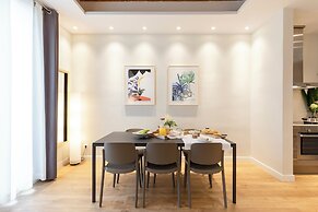 Aspasios Urquinaona Apartments