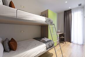 Aspasios Urquinaona Apartments