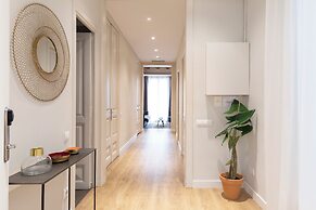 Aspasios Urquinaona Apartments