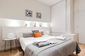 Aspasios Urquinaona Apartments