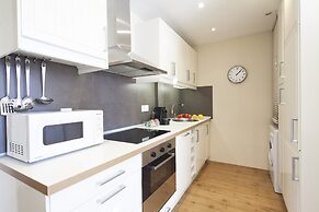 Aspasios Urquinaona Apartments