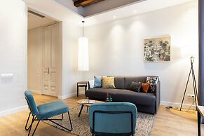 Aspasios Urquinaona Apartments