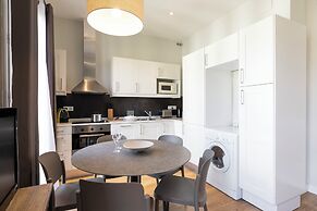 Aspasios Urquinaona Apartments