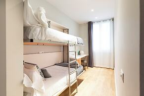 Aspasios Urquinaona Apartments