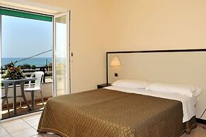 Cala Saracena Resort