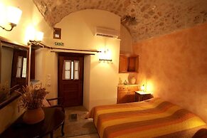 Dorovinis Monemvasia Castlehouses