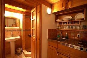 Dorovinis Monemvasia Castlehouses