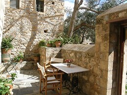 Dorovinis Monemvasia Castlehouses