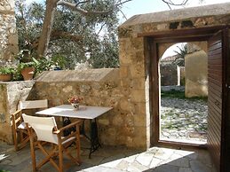 Dorovinis Monemvasia Castlehouses