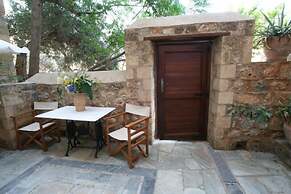 Dorovinis Monemvasia Castlehouses