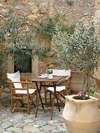 Dorovinis Monemvasia Castlehouses