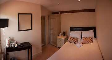 Crystal Lodge Hotel