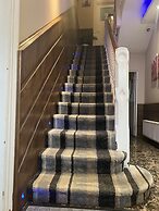 Crystal Lodge Hotel