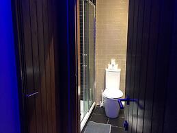 Crystal Lodge Hotel