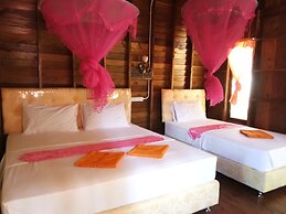 Lanta Maikeaw Bungalow