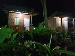 Lanta Maikeaw Bungalow