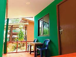 Lanta Maikeaw Bungalow