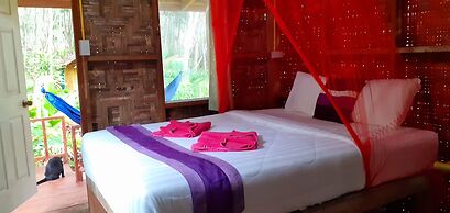 Lanta Maikeaw Bungalow