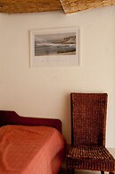 Ericeira Chill Hill Hostel & Private Rooms