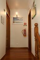 Ericeira Chill Hill Hostel & Private Rooms