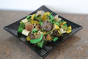 Ericeira Chill Hill Hostel & Private Rooms