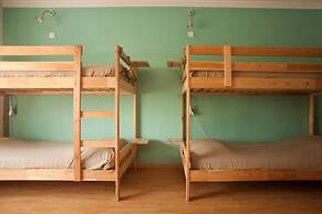 Ericeira Chill Hill Hostel & Private Rooms