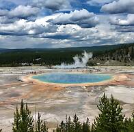 The Fishing Bear Lodge