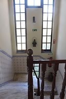 Ericeira Chill Hill Hostel & Private Rooms - Peach Garden