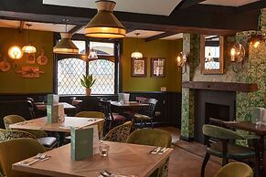 Kings Head Hotel by Greene King Inns