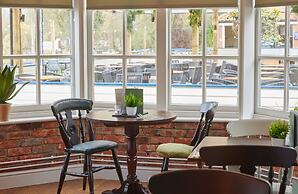 Kings Head Hotel by Greene King Inns