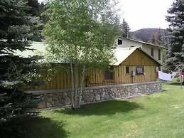 Aspen Lodge Blue Spruce Vacation Rental