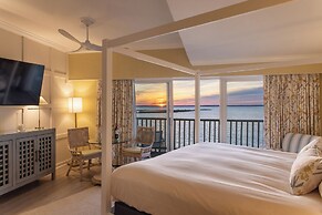 Lighthouse Club Hotel