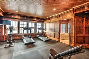 Lighthouse Club Hotel