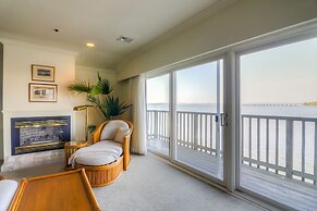 Lighthouse Club Hotel